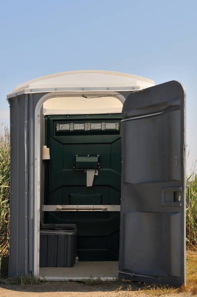 Portable Toilet Options We Offer in Hebron, OH